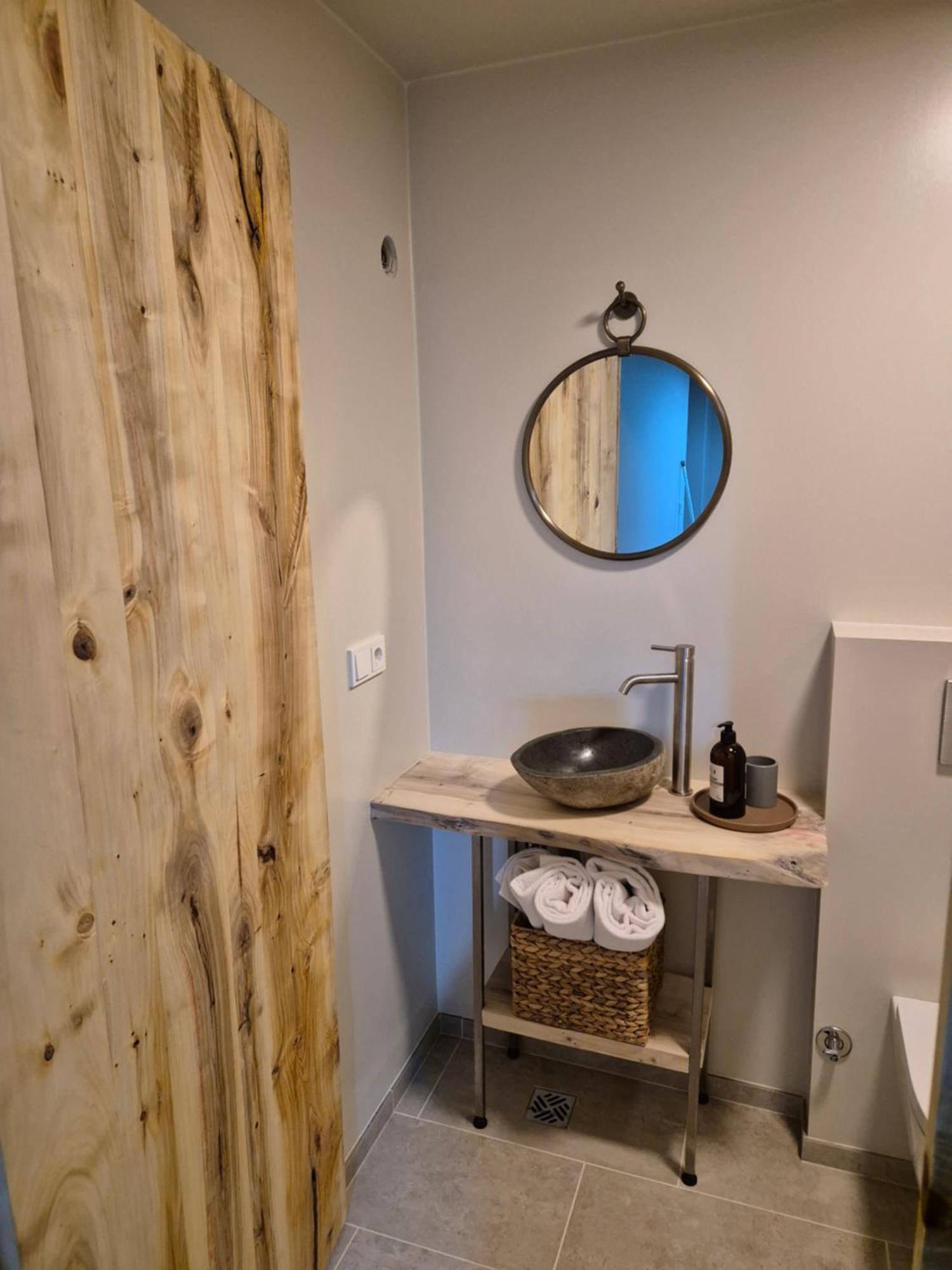 Mothir Joerth Organic Farm Guesthouse In Vallanes 외부 사진